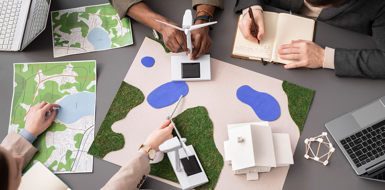 Saha İnşaat, Harita ve Jeoloji İşleri